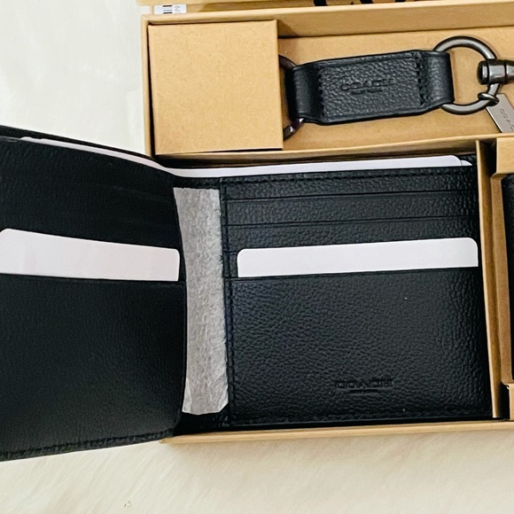 NWT Coach Boxed 3 in 1 Wallet Gift Set Black - Picture 3 of 6